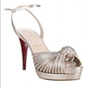 Christian Louboutin Youlala 100 light gold sz38.5